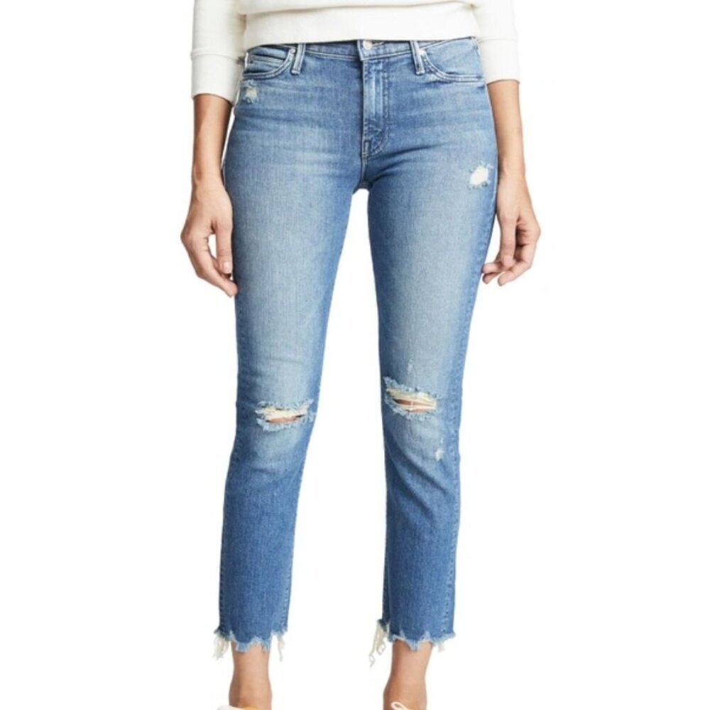 MOTHER “Learning to Hula” Distressed Ankle Crop Jeans